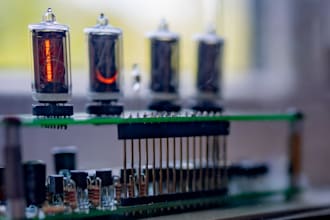 provide expert advice on hardware and embedded software in a virtual meeting