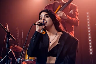 unlock your vocal potential with expert singing lessons and coaching
