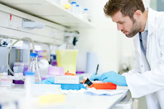 reseach and write on any aspect of molecular cell biology