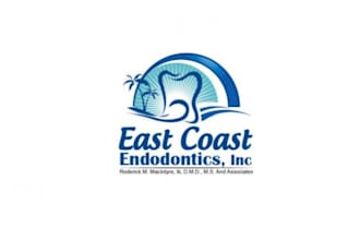 design a professional and modern dental logo for your business