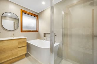 do professional real estate photo editing and hdr blending