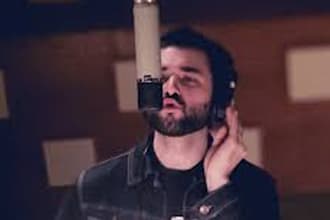 be your male vocalist or songwriter for rock, edm song, pop and soul song