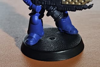 paint your miniatures in your color scheme