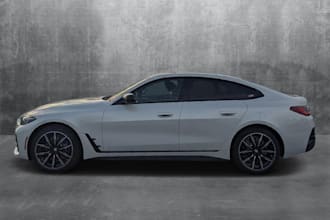 do car photo editing and automotive image background remove