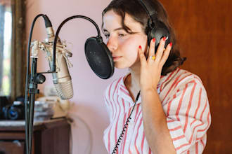 professional female vocalist and songwriter for gospel and soul lifting music