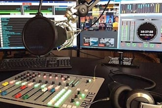 promote and airplay your music to 500 college radio stations in the US