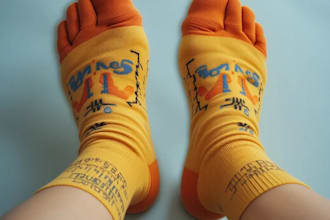design unique custom socks for you