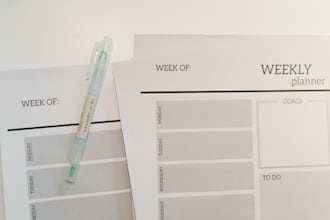 design custom hyperlinked planner, google calender, expense tracker, planner