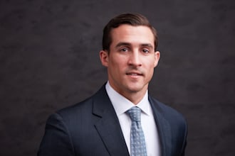 create a professional ai generated corporate headshot for your linkedin profile