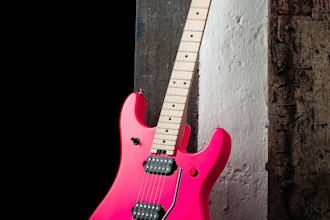teach  how to play guitar