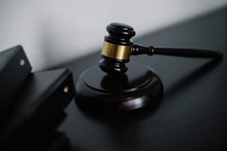 help with legal research, business law, legal advice, case briefs and memo
