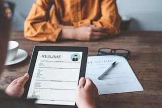 create a professional and modern resume or CV that gets you hired