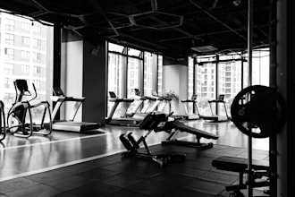 do your workout plan for people who go to the gym or workout at home