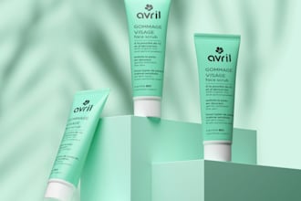 create 3d models of cosmetics for mockups and realistic render