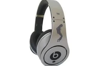 be your best female songwriter, emo, gospel, blues,  latin, reggae to your music