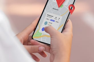 develop a custom gps tracking and geolocation mobile app with advanced features