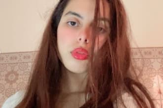 be professional video female model for products