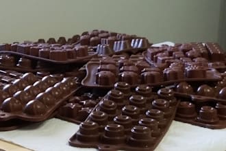 design your plastic mold, chocolate mold, food chocolate mold and silicone mold