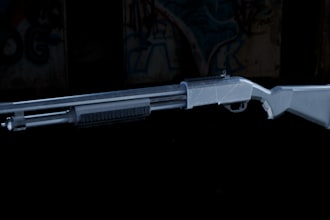 create a custom rigged, 4k pbr, game ready weapon
