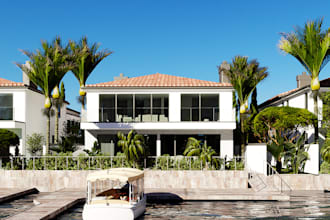 create photorealistic 3d architectural visualizations and VR