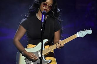 female country pop vocalist, blues singer, smooth jazz vocal and acoustic vocals