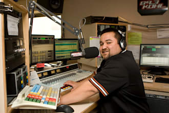 submit your spotify soundcloud songs to 800 USA UK canada college radio stations