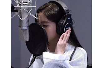 be female lead vocalist female rock singer country songs indie techno songwriter
