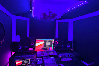 produce custom trap hip hop rnb drill or pop beats for you