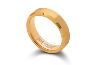 do high end jewelry retouching like 3d aesthetic