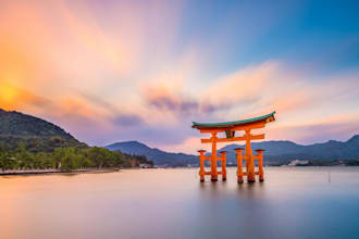 create a custom travel itinerary for your trip to japan