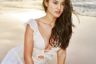 be your bikini female model for lifestyle photography