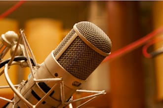 make voiceovers of a 14 year old boy with a swedish accent