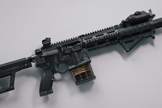 craft 3d battle kit design,3d weapon,game assets with pbr textures,cgi rendering