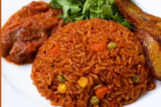 prepare africa jollof rice and chicken