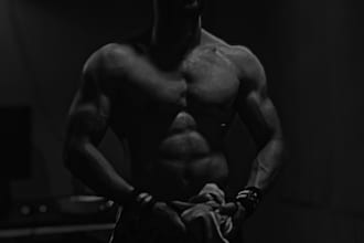 create a customized diet and workout plan for fat loss or muscle gain