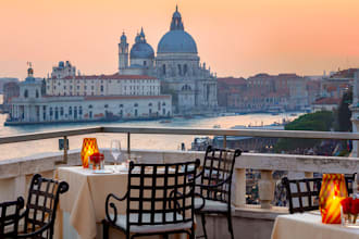 provide personalized travel itinerary and trip plan