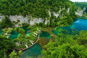 help you personalized travel itinerary and trip plan