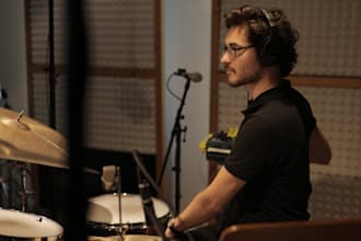 as a limited intro offer record a custom drum track up to one minute