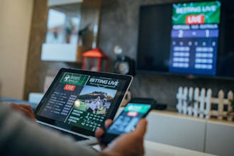 sport bet app crash game blackjack poker nft p2e gamble site crypto game website