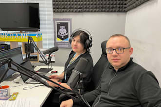 promote your song to 5k college radio station, online radio, and dj live event