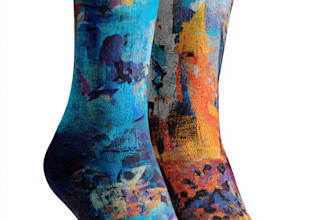 create beautiful socks design