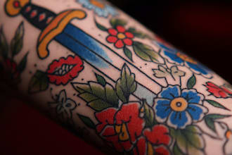 make you a traditional old school tattoo style design