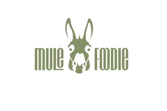 design mule foodie virtual food distributor logo