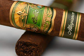 do attractive , cigar brands, cigar box, cigar logo or cigar labels design