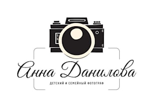 design a creative and professional camera or photography logo