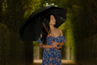 your  photographer in chateau de versailles