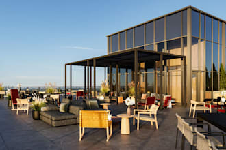 rebuild 3d breezeway restaurant,outdoor cafe,patio grill render, vr hotel lounge