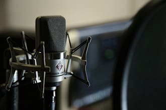 record professional greek and english female voice over