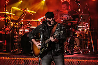 male country singer, male vocal, country singer, gospel choir, male vocals