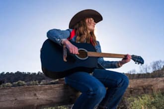 be female alto country nashville singer modern country pop country rock vocalist